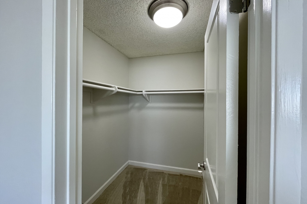  Rent an apartment today and make this Interior 3 your new apartment home.